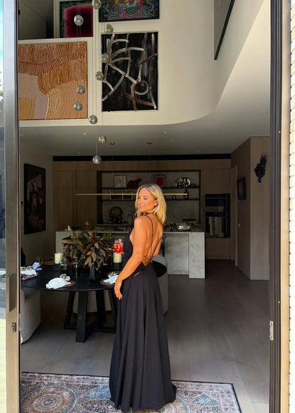 Sasha Therese Posey Maxi in Black