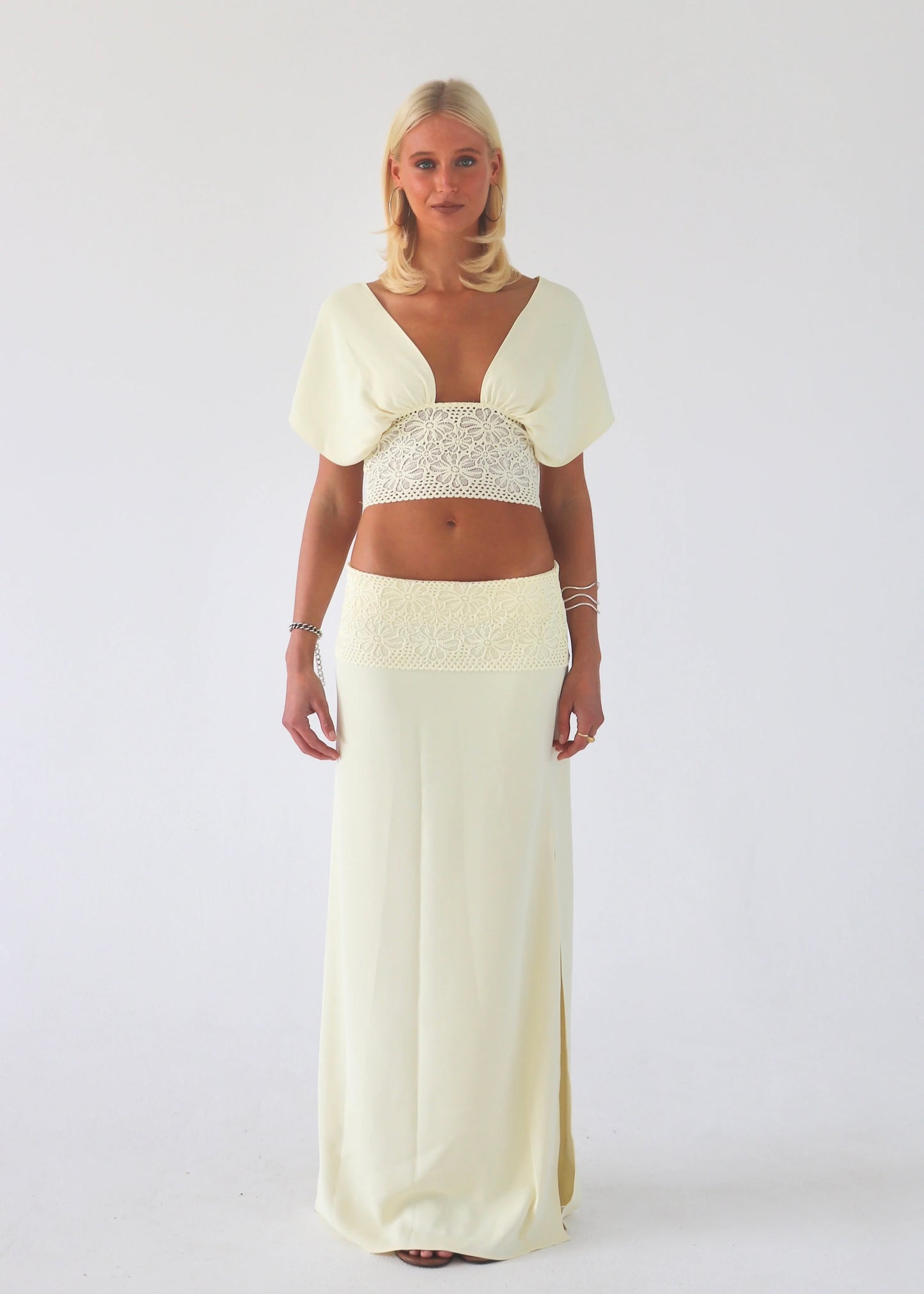Solamusa Isla Set in Butter Yellow
