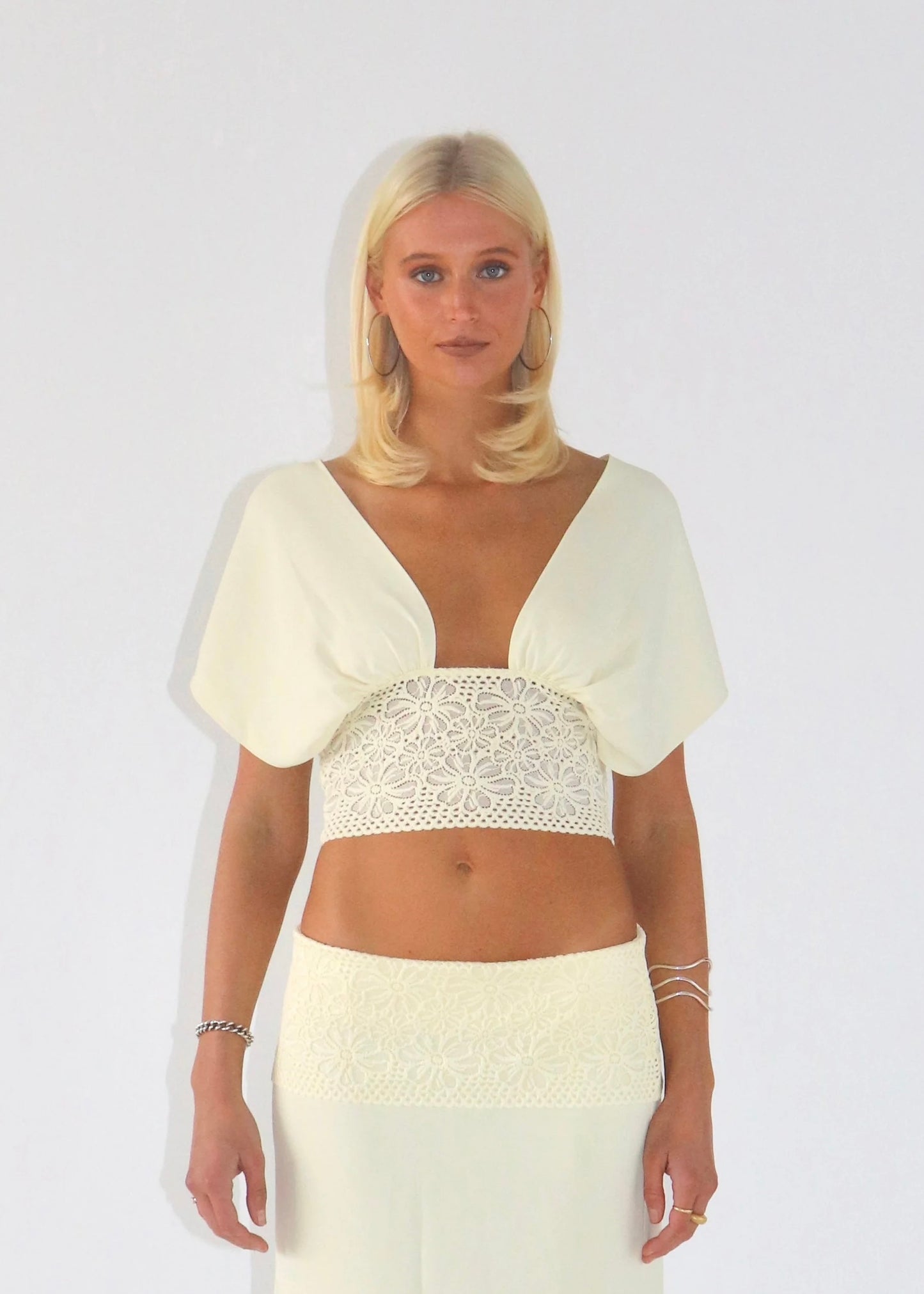 Solamusa Isla Set in Butter Yellow