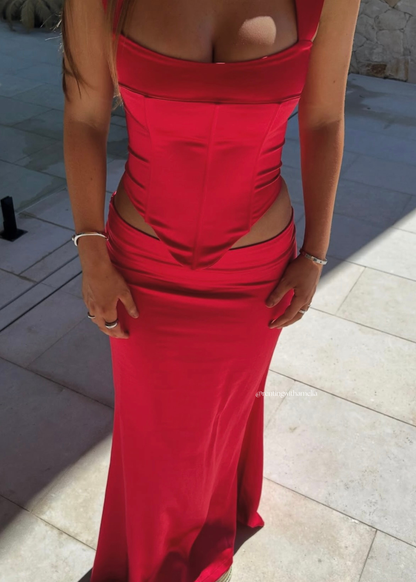 I Am Delilah Valerie Set in Cherry