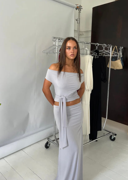 La Marie Raya Set in Grey