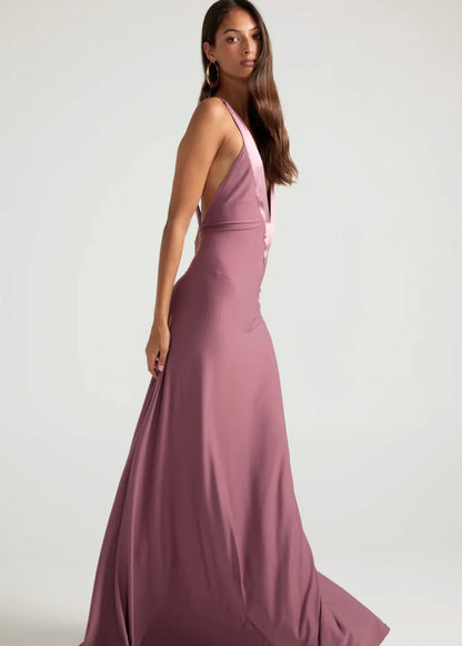 Ance Gria Rosa Gown in Purple
